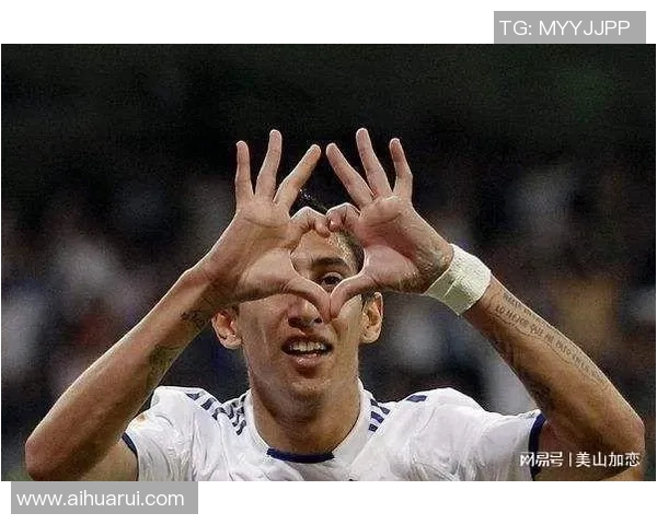 如何正确使用足球明星纪念灯提升你的足球氛围和装饰效果