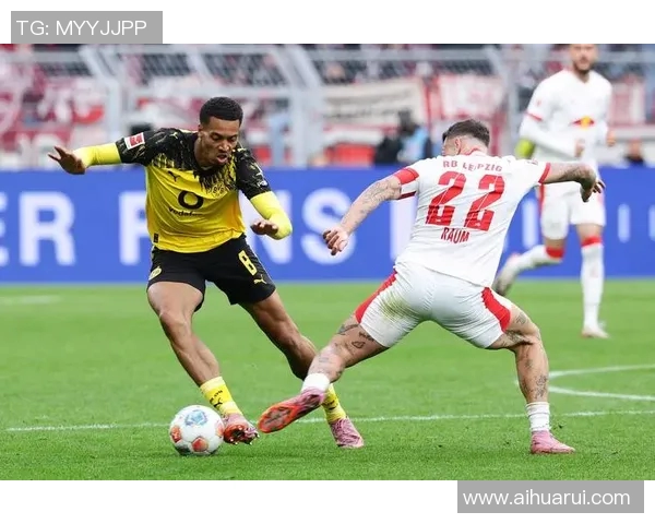 足球明星在比赛中如何通过语言激励队友和影响比赛氛围的探讨